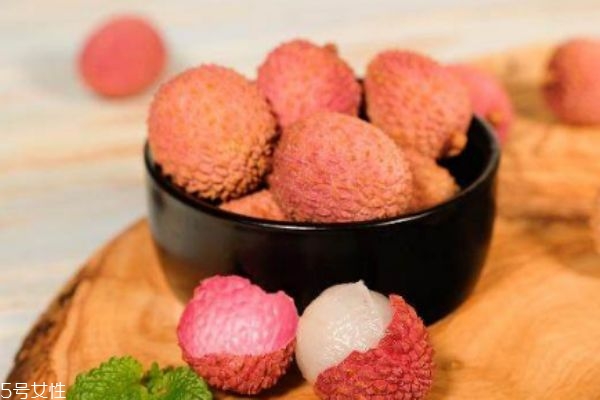 荔枝的功效和作用及营养价值,荔枝的功效和作用壮阳