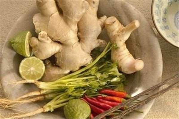 吃生姜的好处和功效,吃生姜的好处和坏处