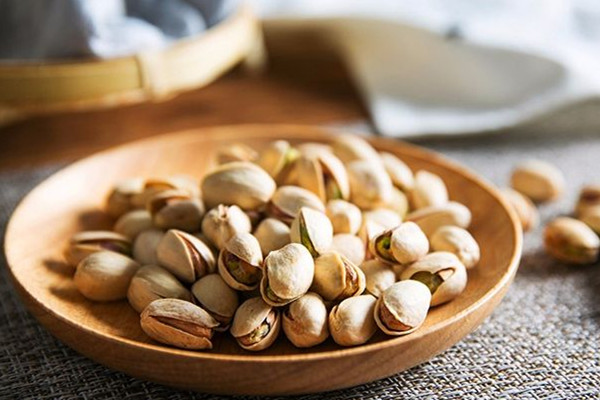 开心果不能和什么一起吃吗,开心果不能和什么一起吃香哈 开心果不能和什么一起吃吗,开心果不能和什么一起吃香哈