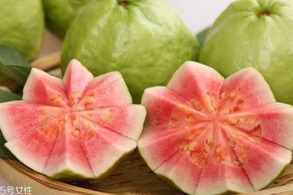 如何辨别芭乐是否成熟,芭乐怎么分辨熟没熟 如何辨别芭乐是否成熟,芭乐怎么分辨熟没熟