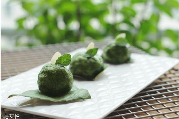 艾草青团热量高吗,青团热量高吗