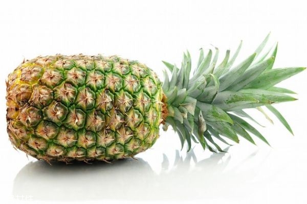 吃菠萝嘴角烂了怎么办,吃菠萝烂嘴角怎么回事