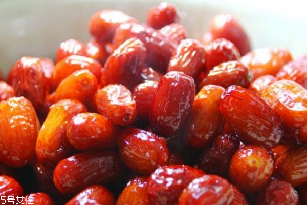 蜜枣的禁忌人群,蜜枣的功效和作用禁忌 蜜枣的禁忌人群,蜜枣的功效和作用禁忌