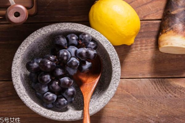 如何区分提子和葡萄,怎么区分提子和葡萄