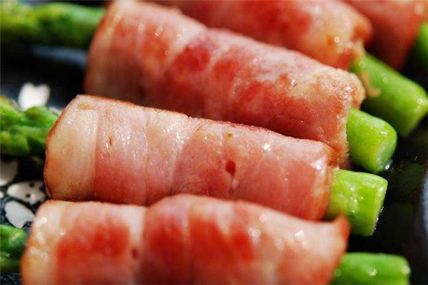 培根的热量高吗,一片培根的热量