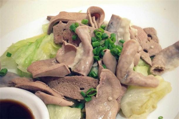 猪肺的胆固醇含量高吗?,猪肺含胆固醇高不高 猪肺的胆固醇含量高吗?,猪肺含胆固醇高不高