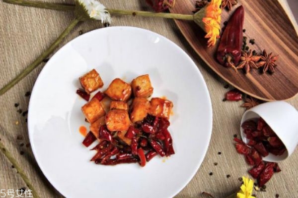 市场上的鱼豆腐的危害,鱼豆腐的危害