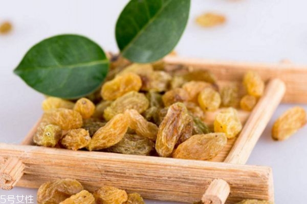 多吃葡萄干好吗,葡萄干什么样的好