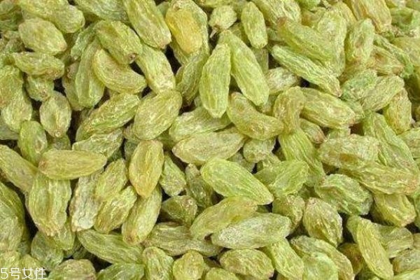 葡萄干食用禁忌,葡萄干的功效和禁忌症