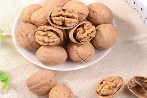 买什么样的核桃最好,核桃什么品种好 买什么样的核桃最好,核桃什么品种好