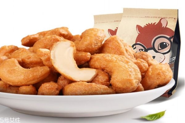 炭烧腰果的营养价值,炭烧腰果的功效和作用