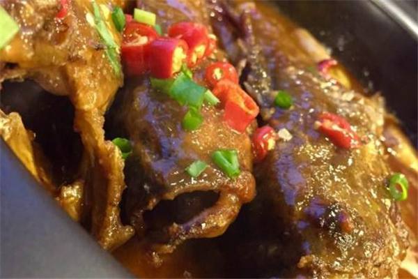 红烧石斑鱼的做法窍门,红烧石斑鱼的家常做法大全家常