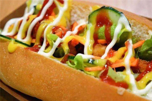 蛋黄味沙拉酱是甜的还是咸的,沙拉酱是甜的还是咸的好吃 蛋黄味沙拉酱是甜的还是咸的,沙拉酱是甜的还是咸的好吃