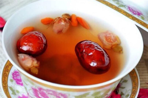 枸杞红枣茶正确做法,红枣枸杞茶怎么泡