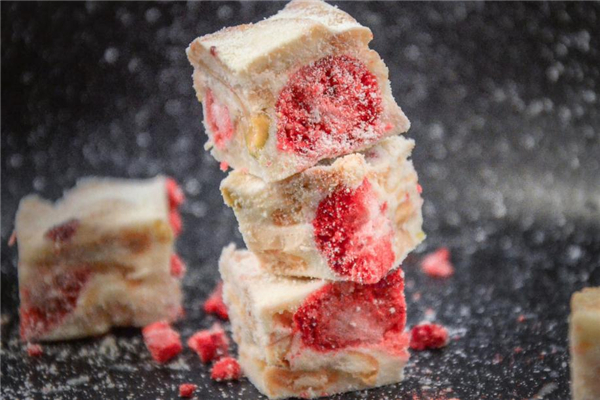 雪花酥怎么保存才酥脆,怎么制作雪花酥