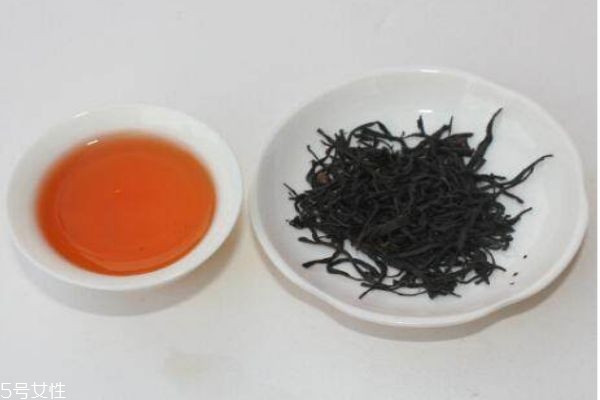 正山小种的功效和禁忌,正山小种的功效和作用及禁忌症有哪些?