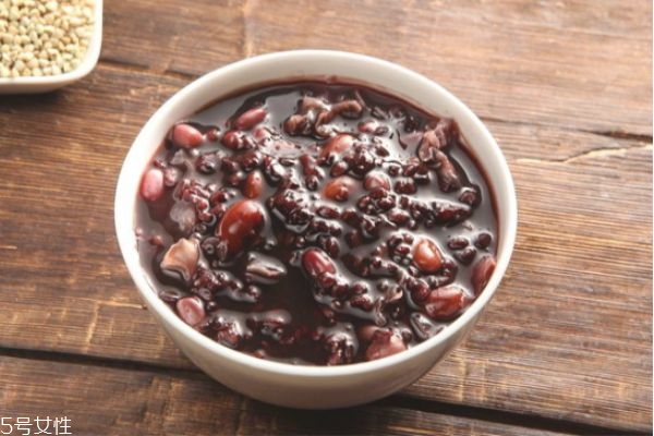 喝黑米粥可以减肥吗,黑米小米粥能减肥吗