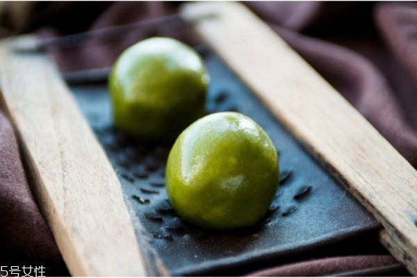 为什么要吃青团,青团的吃法