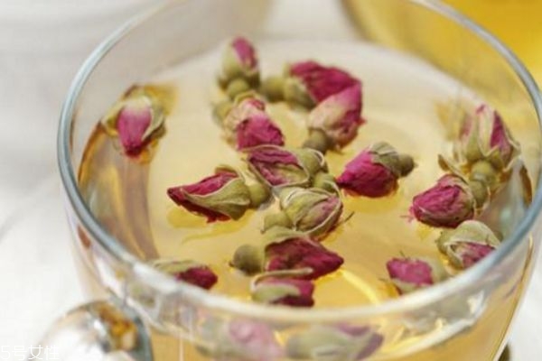 蒲公英玫瑰花泡水喝的禁忌,玫瑰花泡水喝的9大禁忌