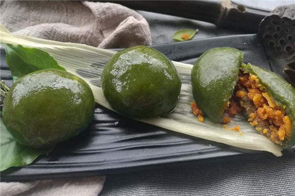 青团能直接吃吗,吃饭团上火吗