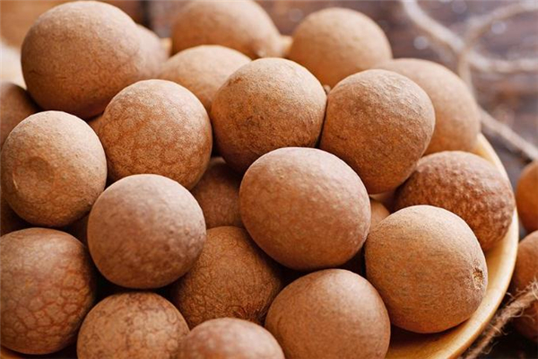 桂圆煮粥去核吗,干桂圆熬粥需不需要去核