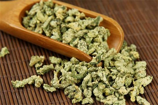 荷叶茶什么时候喝比较好,几月份的荷叶泡茶最好