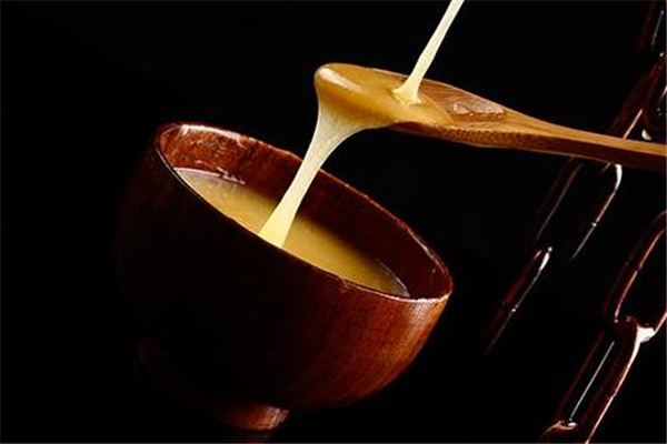 蜂王浆对男性性功能有帮助吗,活性蜂王浆作用 蜂王浆对男性性功能有帮助吗,活性蜂王浆作用