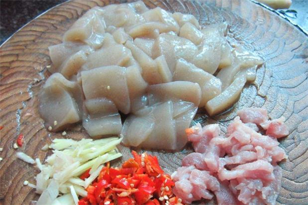 怎么做魔芋豆腐,魔芋豆腐的制作过程