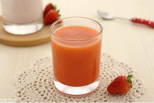 胡萝卜牛奶汁的做法,胡萝卜汁可以加牛奶吗