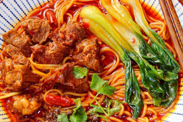 牛肉面的讲究,牛肉面用的是什么面