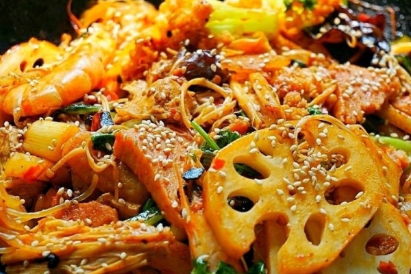 麻辣香锅需要的材料,麻辣香锅调料怎么用