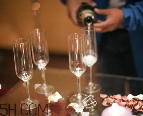 天天喝酒会影响智商吗,小孩喝酒会影响智商吗 天天喝酒会影响智商吗,小孩喝酒会影响智商吗