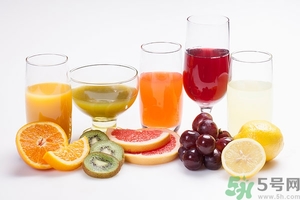 柚子皮泡水喝的禁忌(柚子皮泡水喝的禁忌)