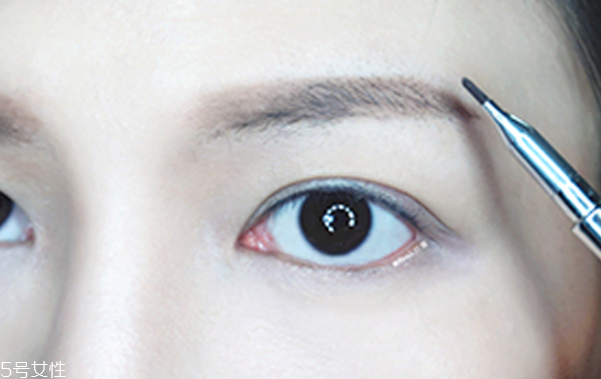 香奈儿果冻气垫适合多大年龄(香奈儿果冻气垫多少克)