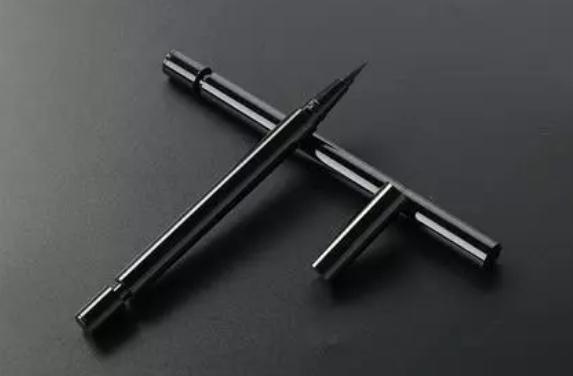 眼线笔可以当睫毛膏用吗,眼线笔可以涂睫毛吗 眼线笔可以当睫毛膏用吗,眼线笔可以涂睫毛吗