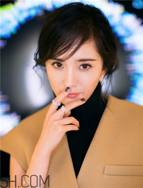 橘朵修容01和02哪个好,橘朵修容01 02区别