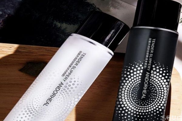 保湿定妆喷雾怎么用的,补水喷雾可以代替定妆喷雾吗