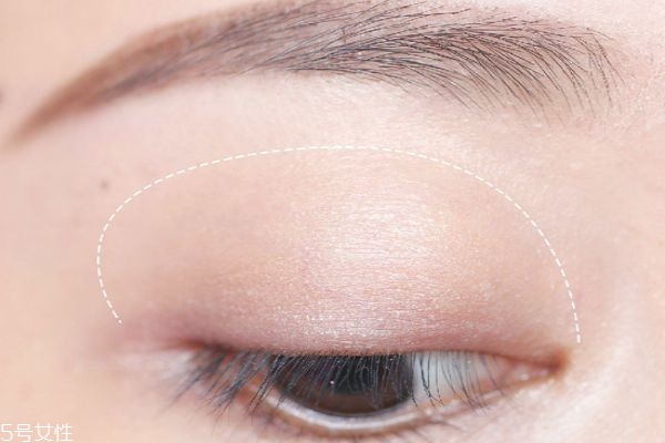 永爱适合什么年龄的人群呢(爱和纯适合什么年龄)