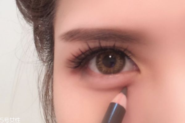 混血妆怎么画,男士混血妆教程