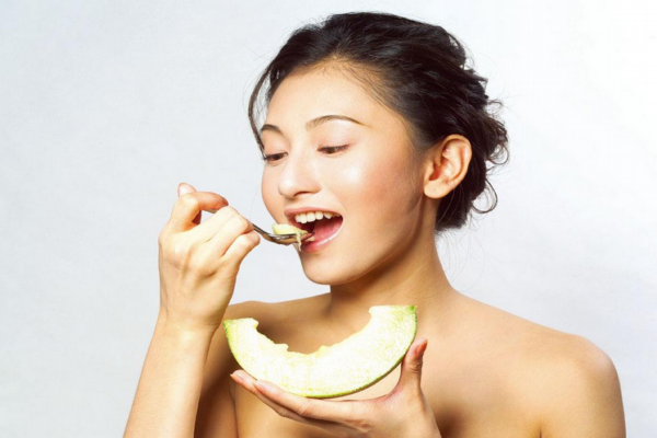 如何预防月经期感冒(月经期感冒怎么办)