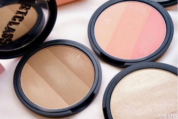 日常有必要涂腮红吗,为什么要涂腮红