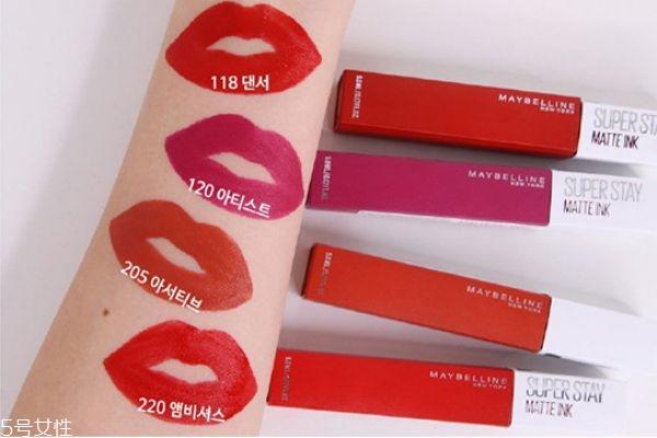 美宝莲哑光唇釉涂法,美宝莲唇釉正确涂法