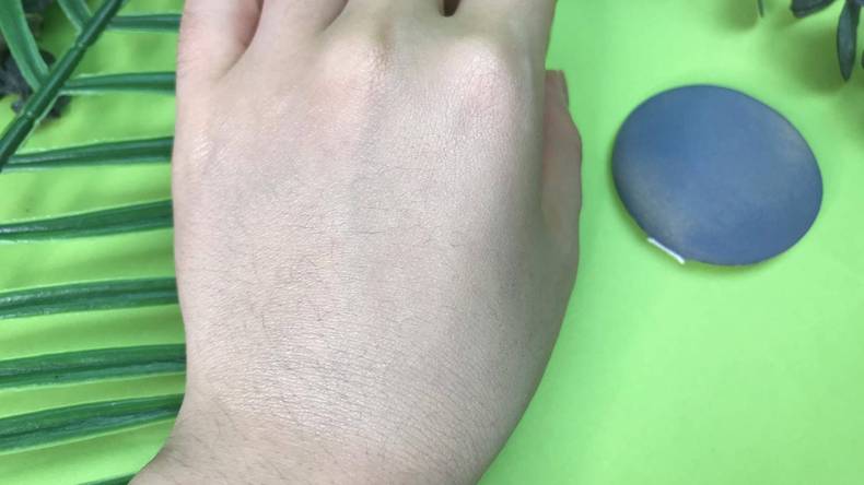 眼膜的正确使用方法(眼膜的正确使用方法贴多长才好)