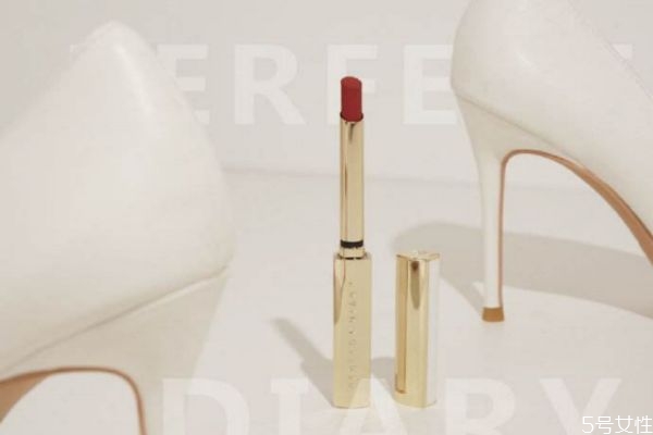 完美日记小细跟多少克一支,完美日记小细跟几克