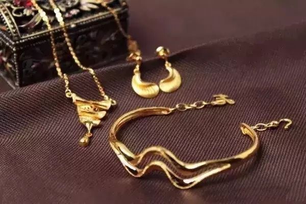 黄金项链怎么挑,如何选购黄金项链