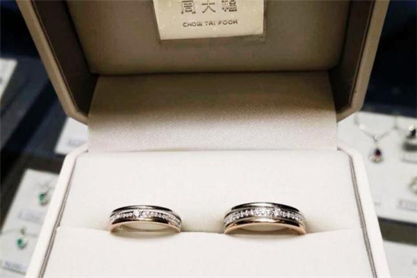 周大福对戒是什么材质,周大福方戒是什么材质