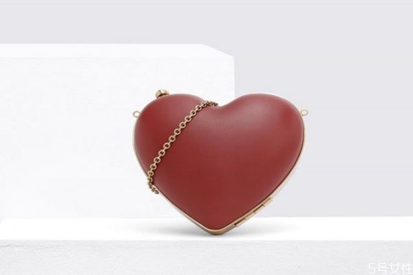 ck和小ck的区别全称,意大利ck和小ck的区别