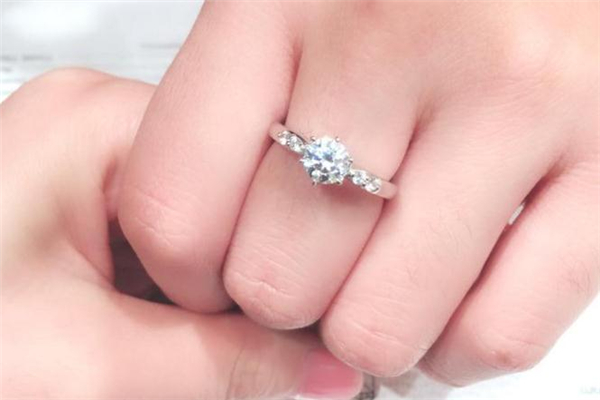 婚戒丢了怎么办?,婚戒丢了怎么弥补