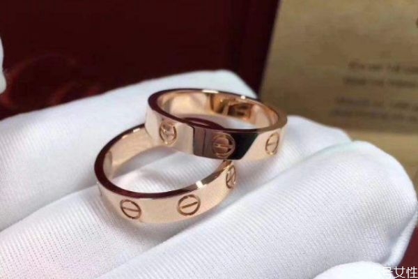 黄金和彩金的区别,彩金跟黄金有什么区别哪个更好啊