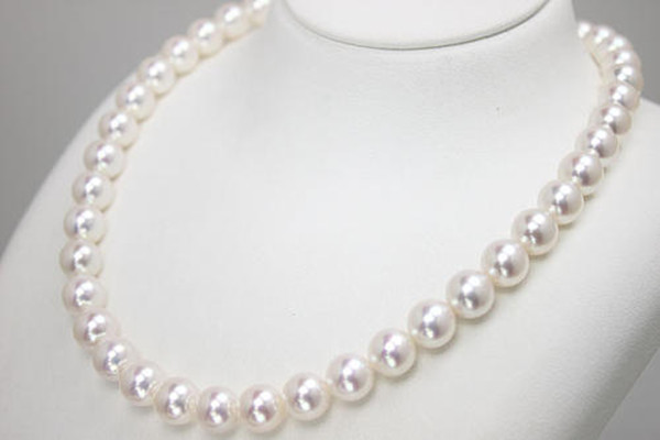 白珍珠和粉珍珠哪个贵,白珍珠和粉珍珠哪个好